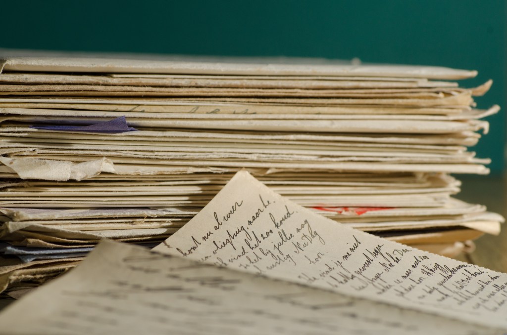 A Friendship of Correspondence